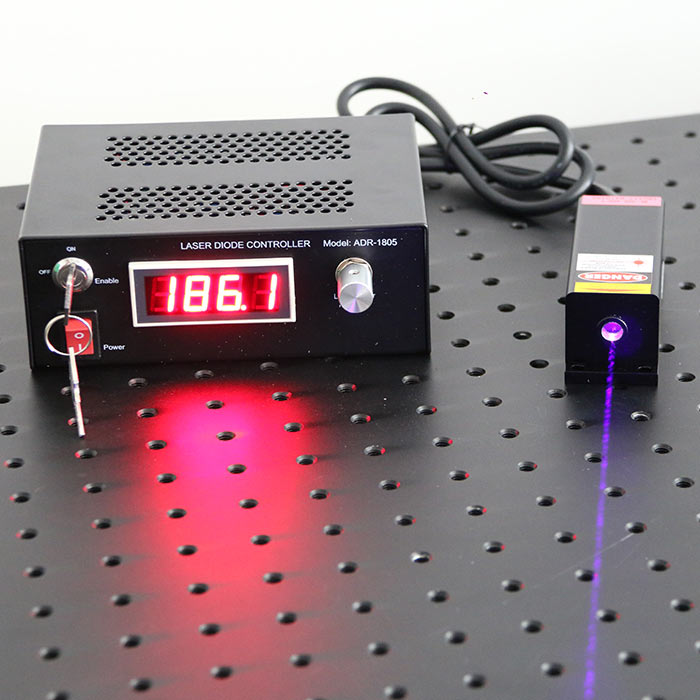405nm 200mW Blue-Violet Semiconductor Laser Output Power Adjustable